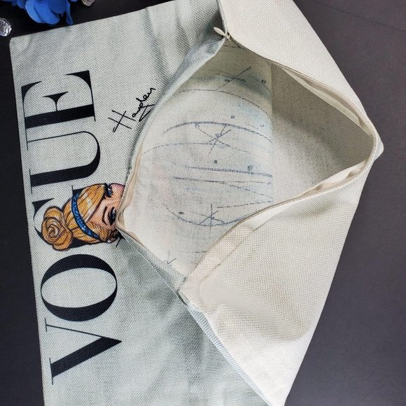 Vogue Disney Inspired Cinderella Princess Decorative Pillowcase - Picture 6 of 9